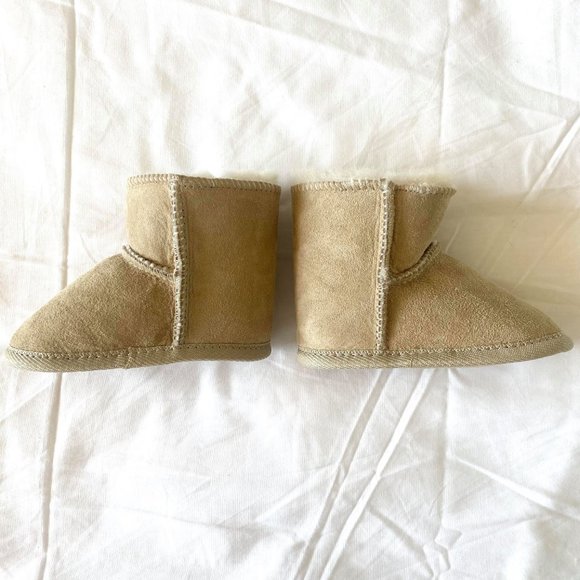 NWOT Classic UGG Australia Baby Uggs real genuine sheepskin winter fleece boots♡ - Picture 7 of 10